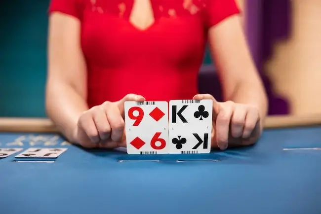 Fortune 6 Baccarat regler